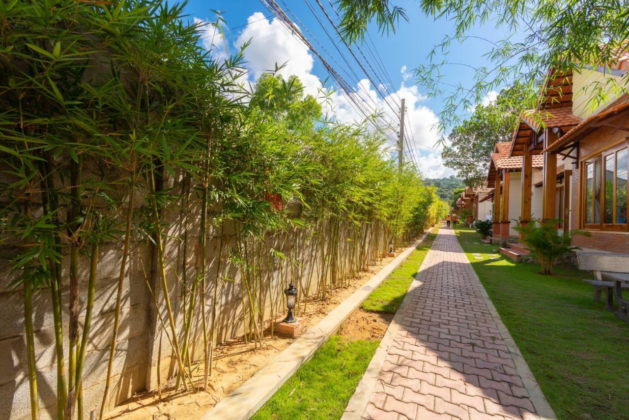 Phu Quoc Bungalow Yen Thanh Exterior photo
